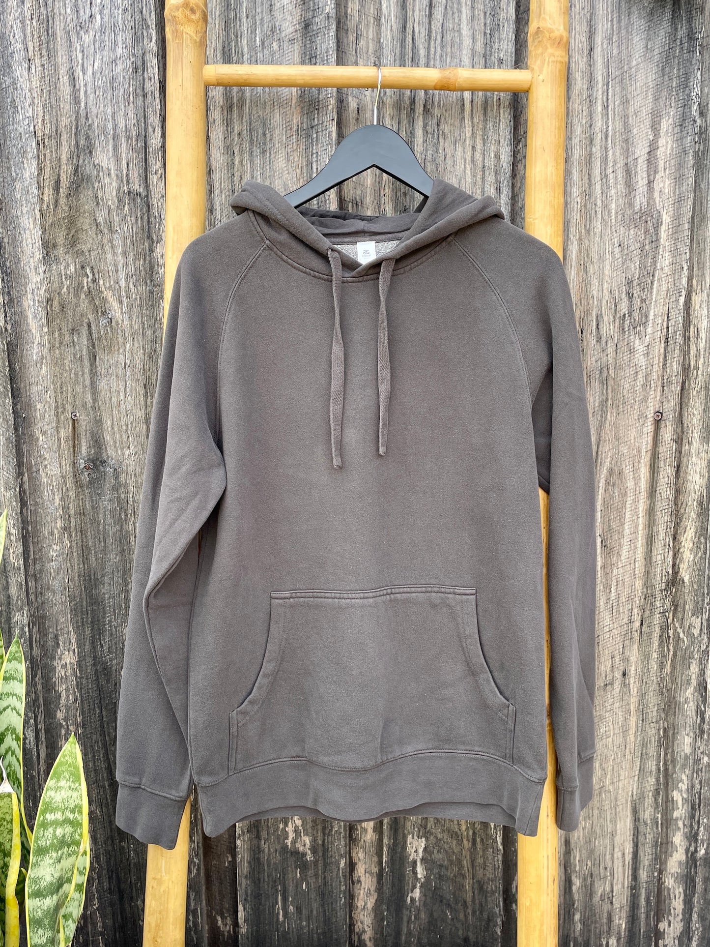 Give it Time hood - charcoal