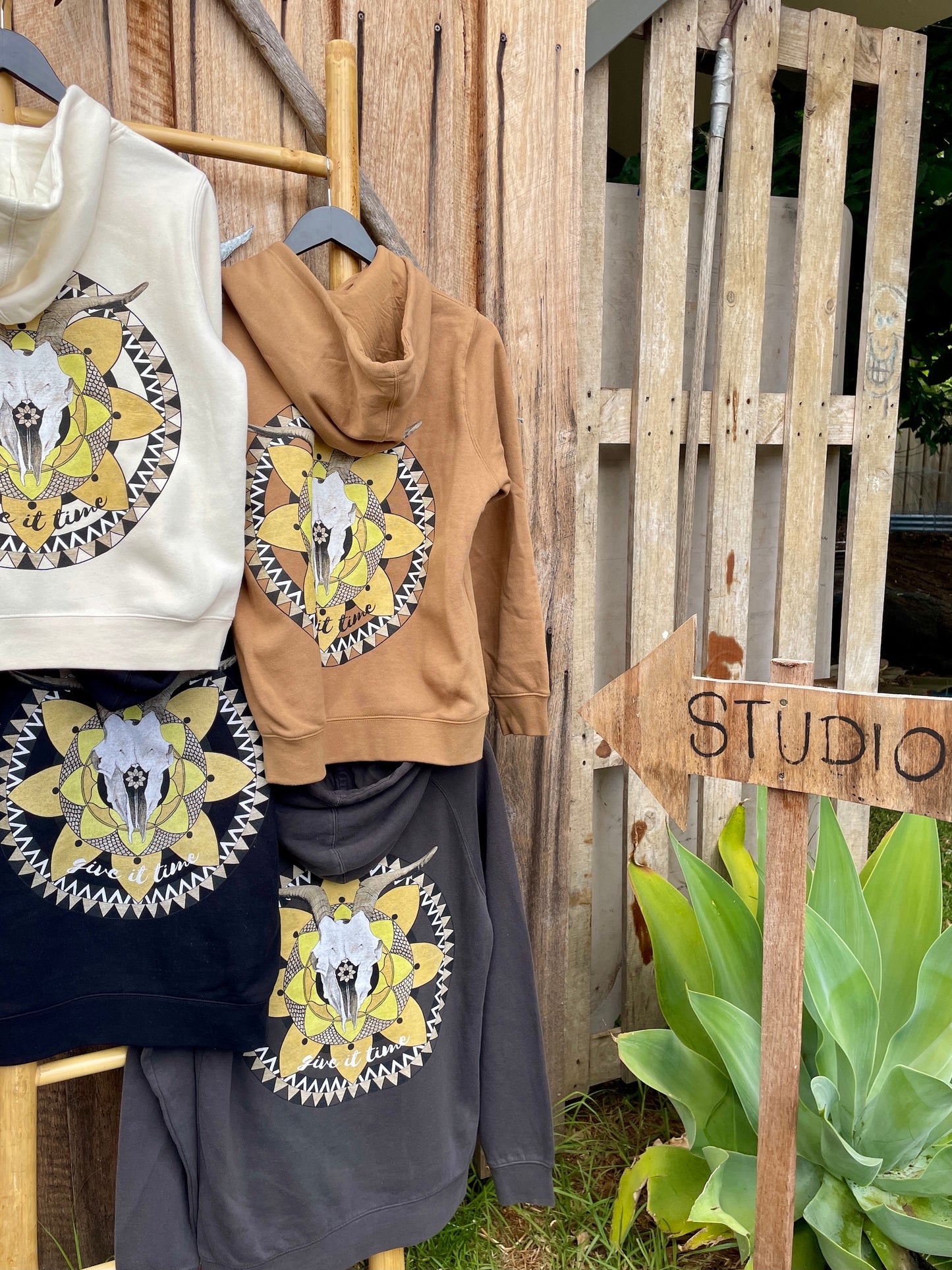 Give it Time hood - camel