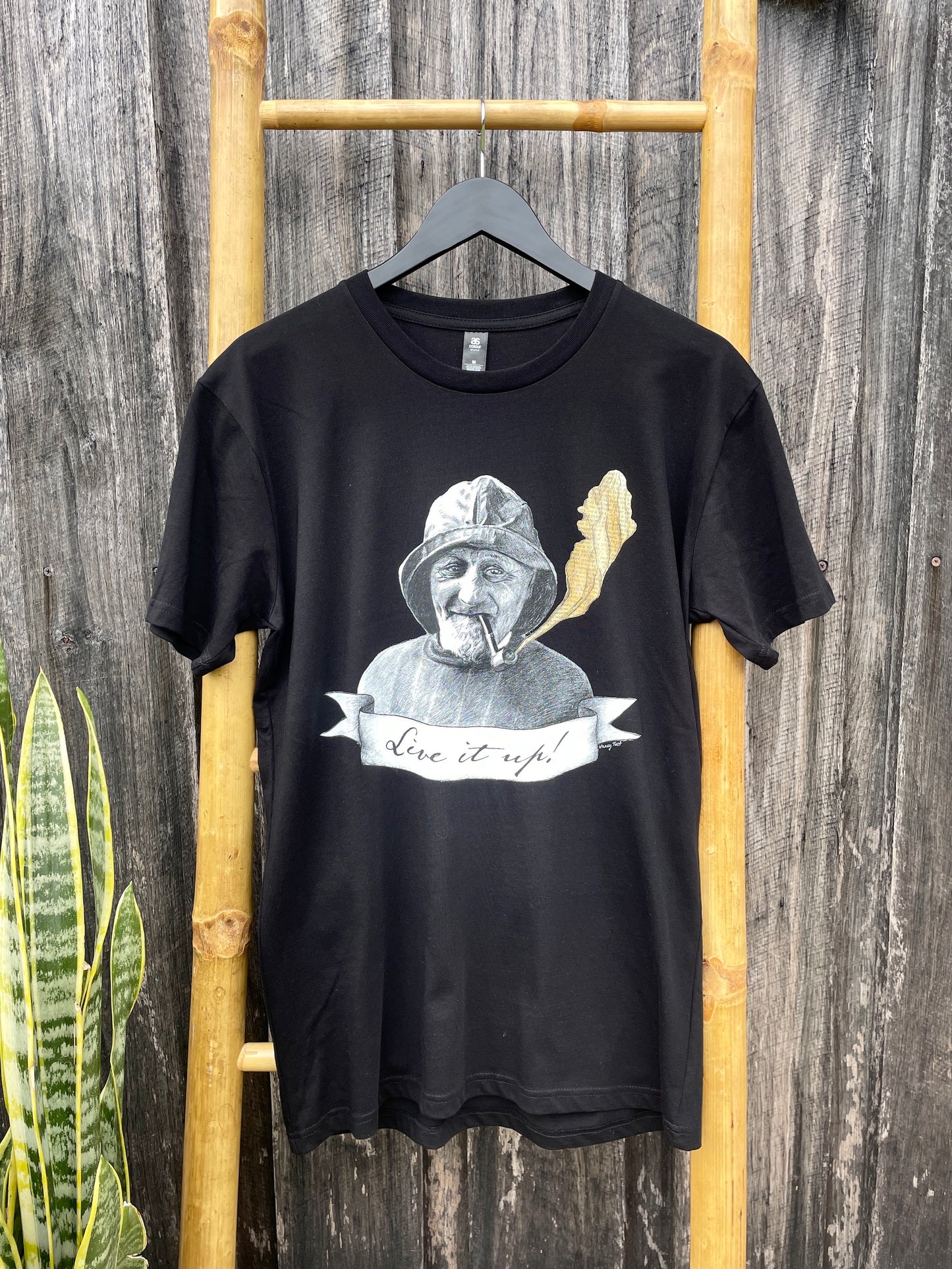 Live it Up t-shirt - black