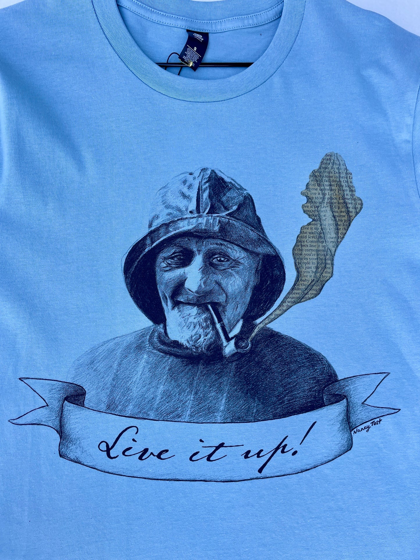 Live it Up t-shirt -pale blue