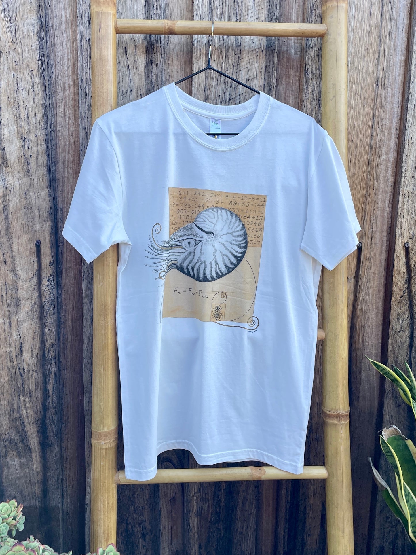 Nautilus t-shirt - natural